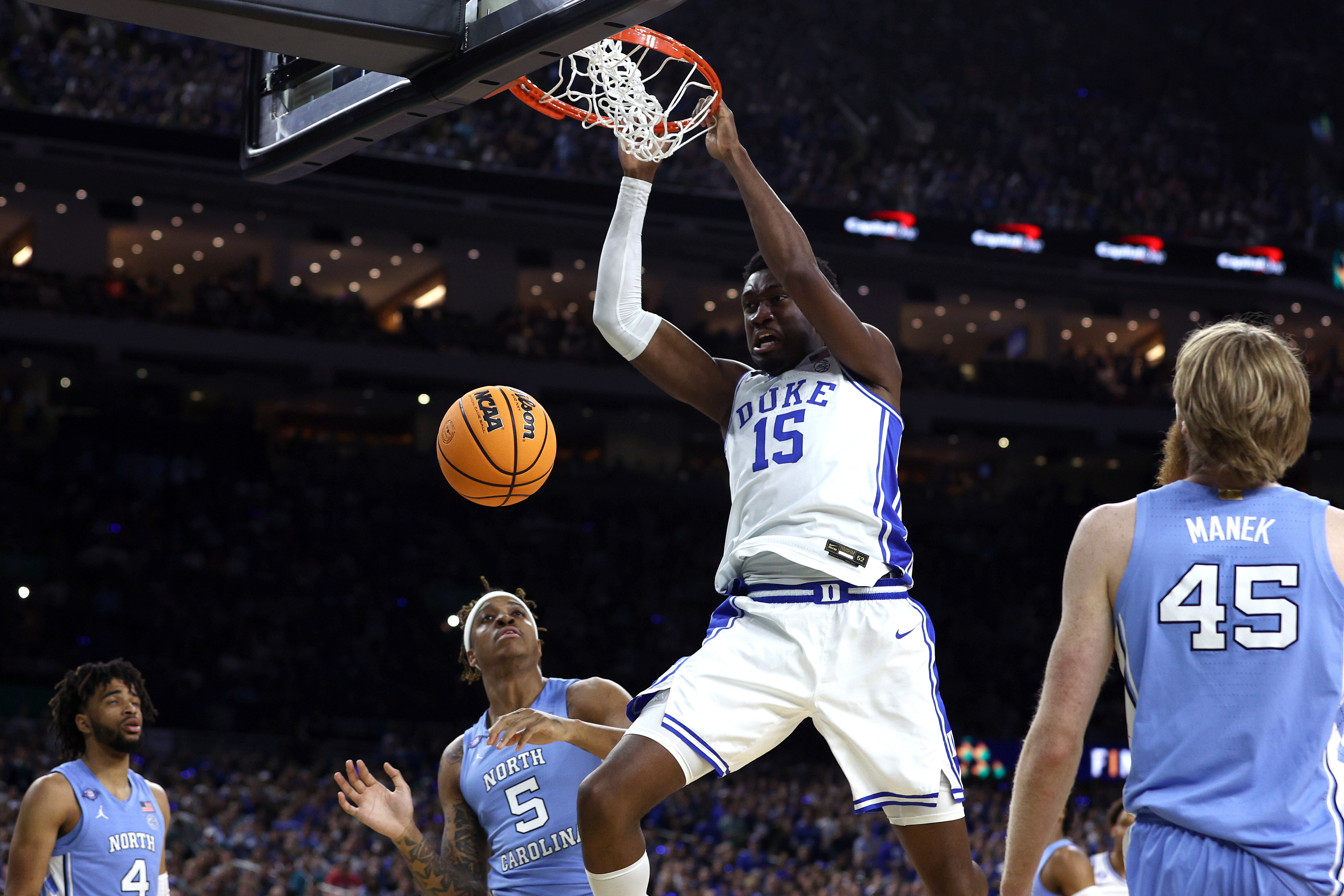 -湖人力克黄蜂，稳坐西部龙头