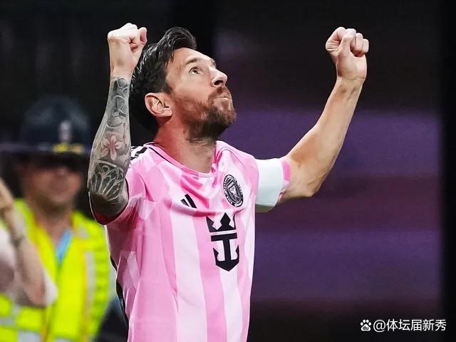 巴塞罗那宣布与梅西续约至2026年的简单介绍