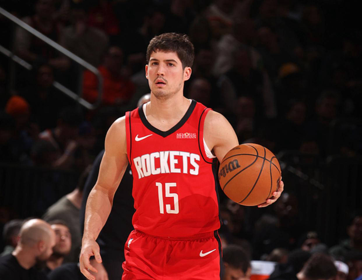 DB游戏-火箭客场击败篮网取得胜利