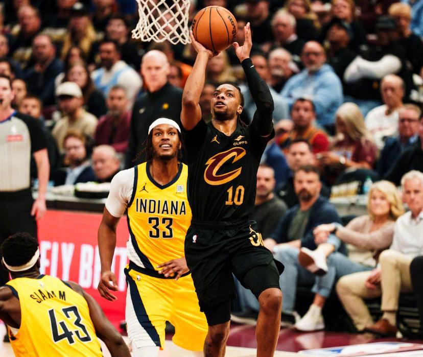 步行者逆转骑士，艰难取胜