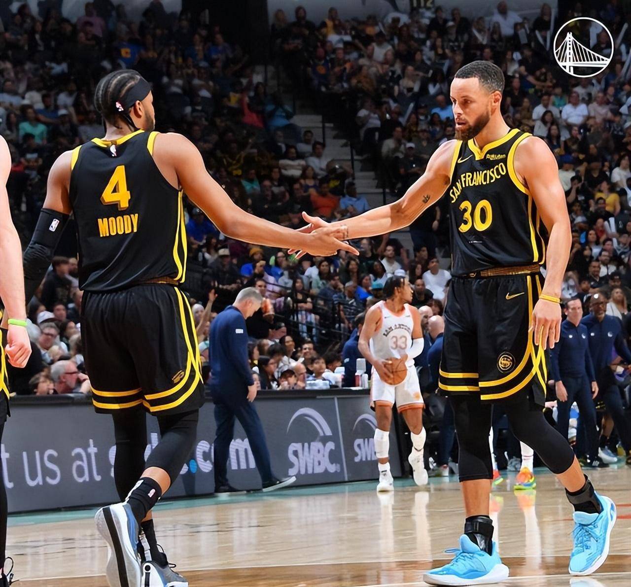 马刺客场击败鹈鹕，戈登贡献全场最高得分