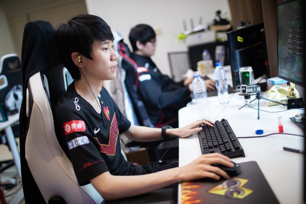 多宝彩票-IG绝杀KT，Doinb拿下关键大龙顶尖较量小组赛，强势挺进下一轮