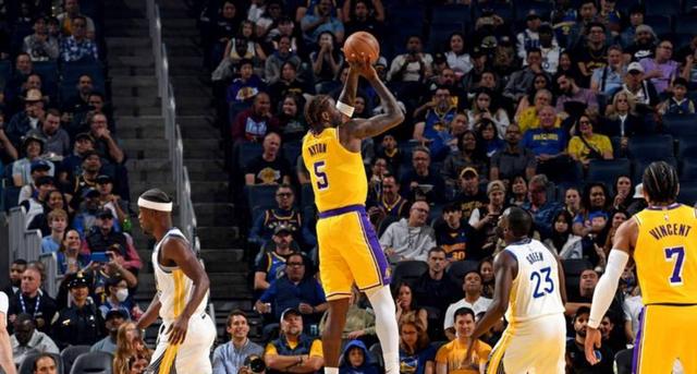 -湖人队客场逆转获胜，实现艰难胜利的简单介绍